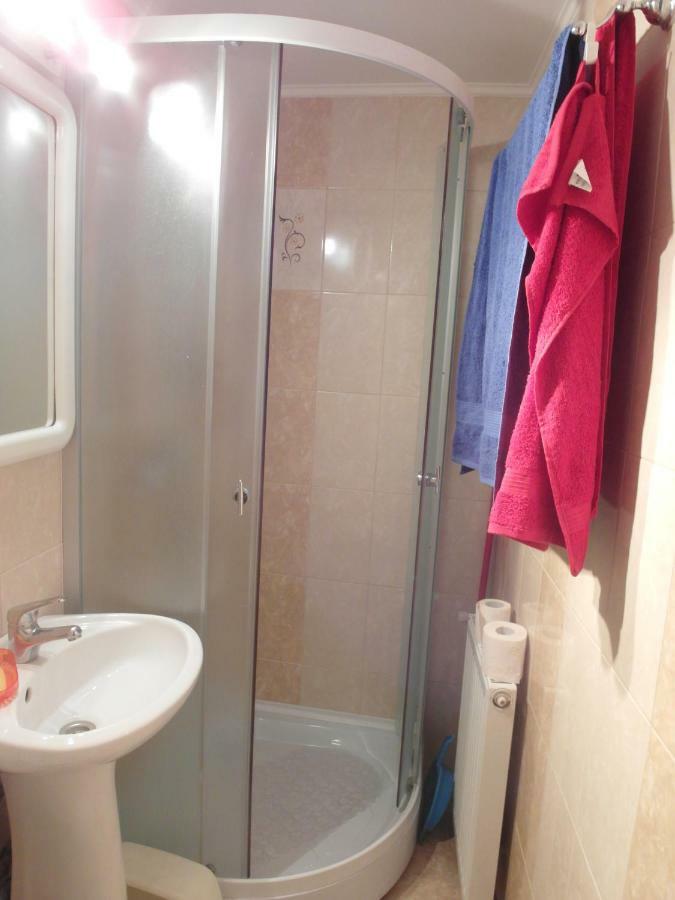 Ferienwohnung Studio Moliere Brașov Exterior foto